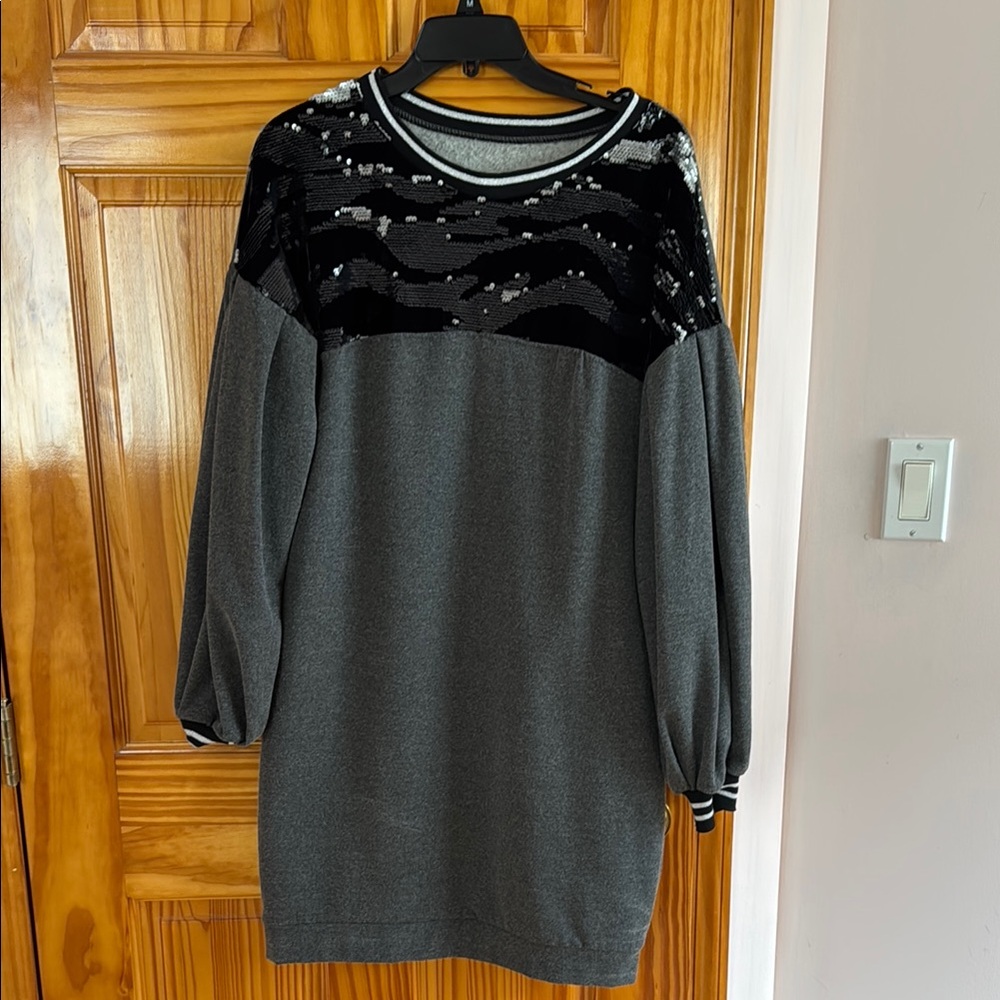 Elegant Women's top